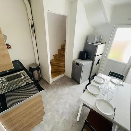 Charmante Maison A Etages Spacieux - 435 بيت للعطل لو بوتي كوفييِّ